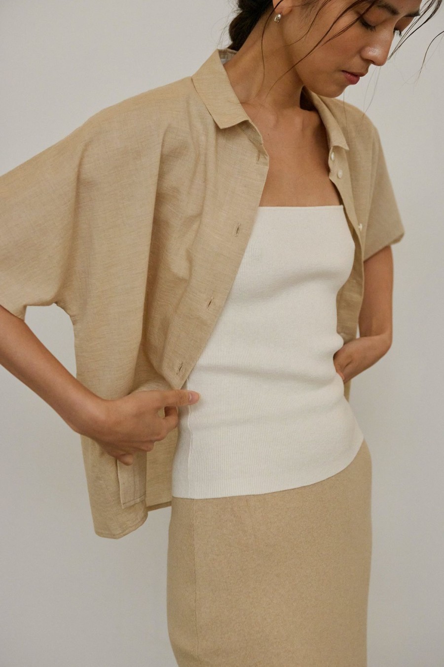 Women Something to Hold | Boxy Shirt Scone