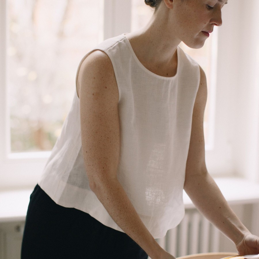 Women Something to Hold | Day Blouse White