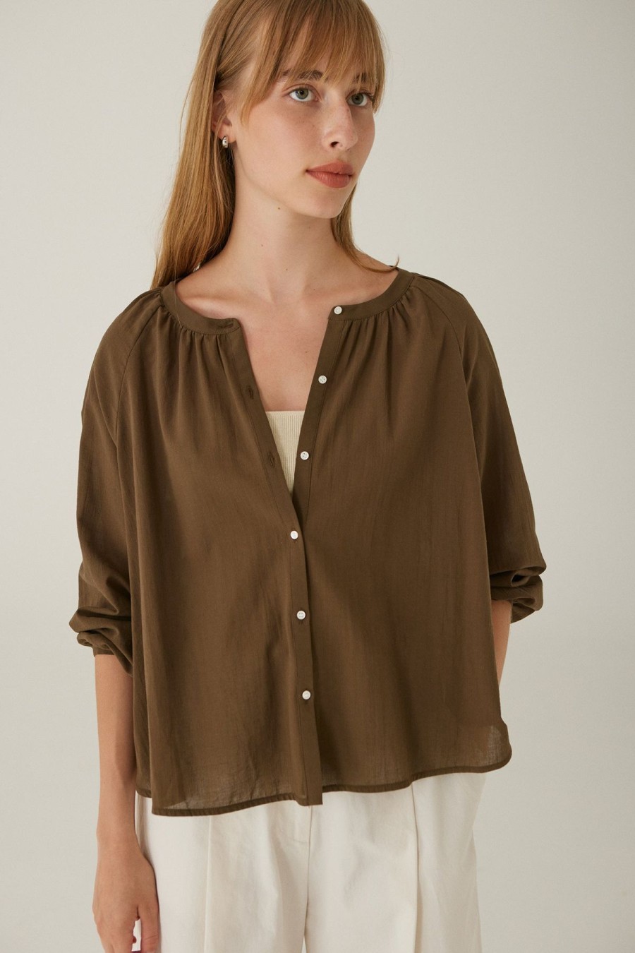 Women Something to Hold | Vineyard Blouse Carob