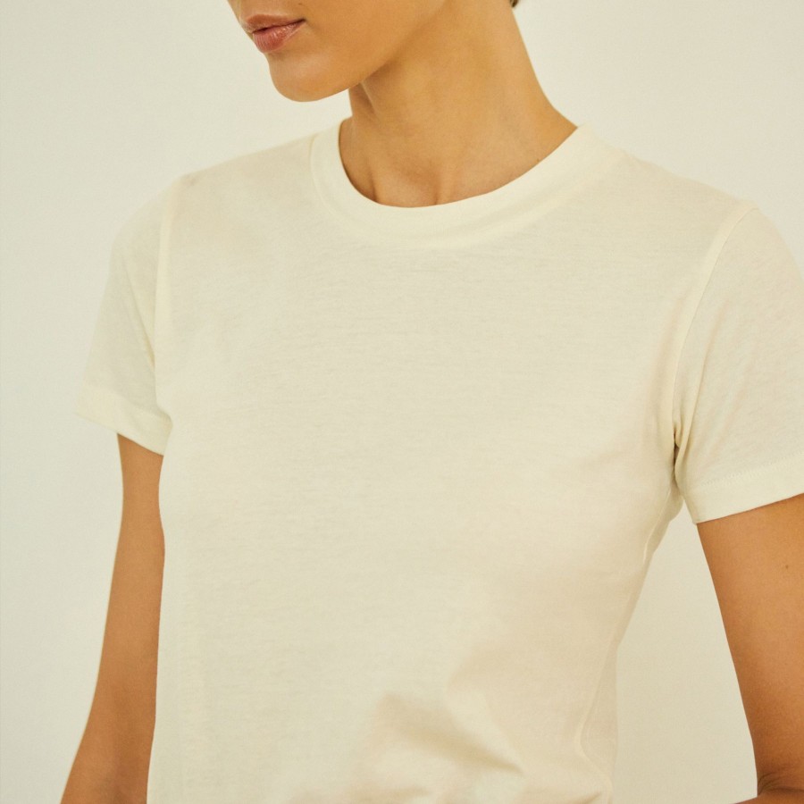 Women Something to Hold | Studio Tee Cream