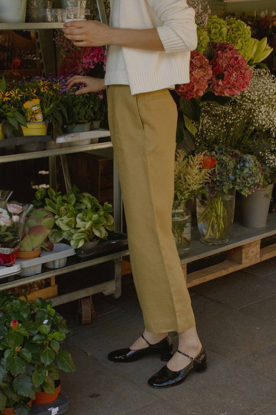 Women Something to Hold | City Trousers Natto