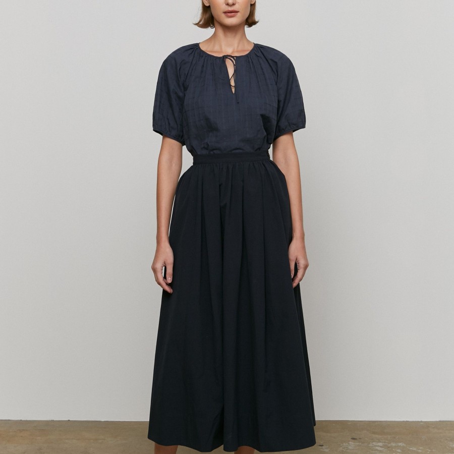 Women Something to Hold | Gallery Skirt Navy