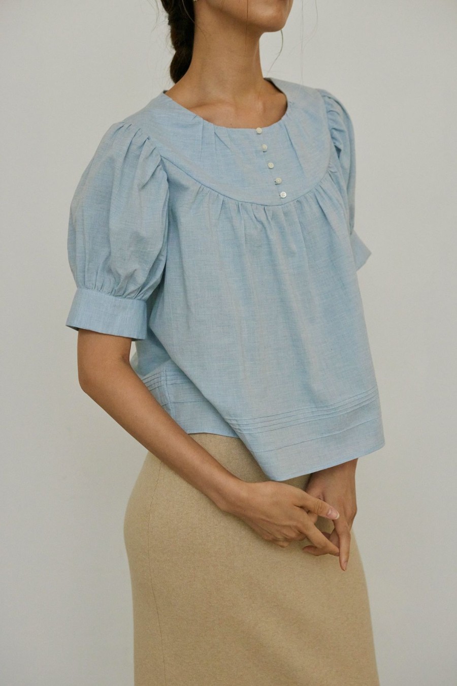 Women Something to Hold | Teacake Blouse Dove Blue